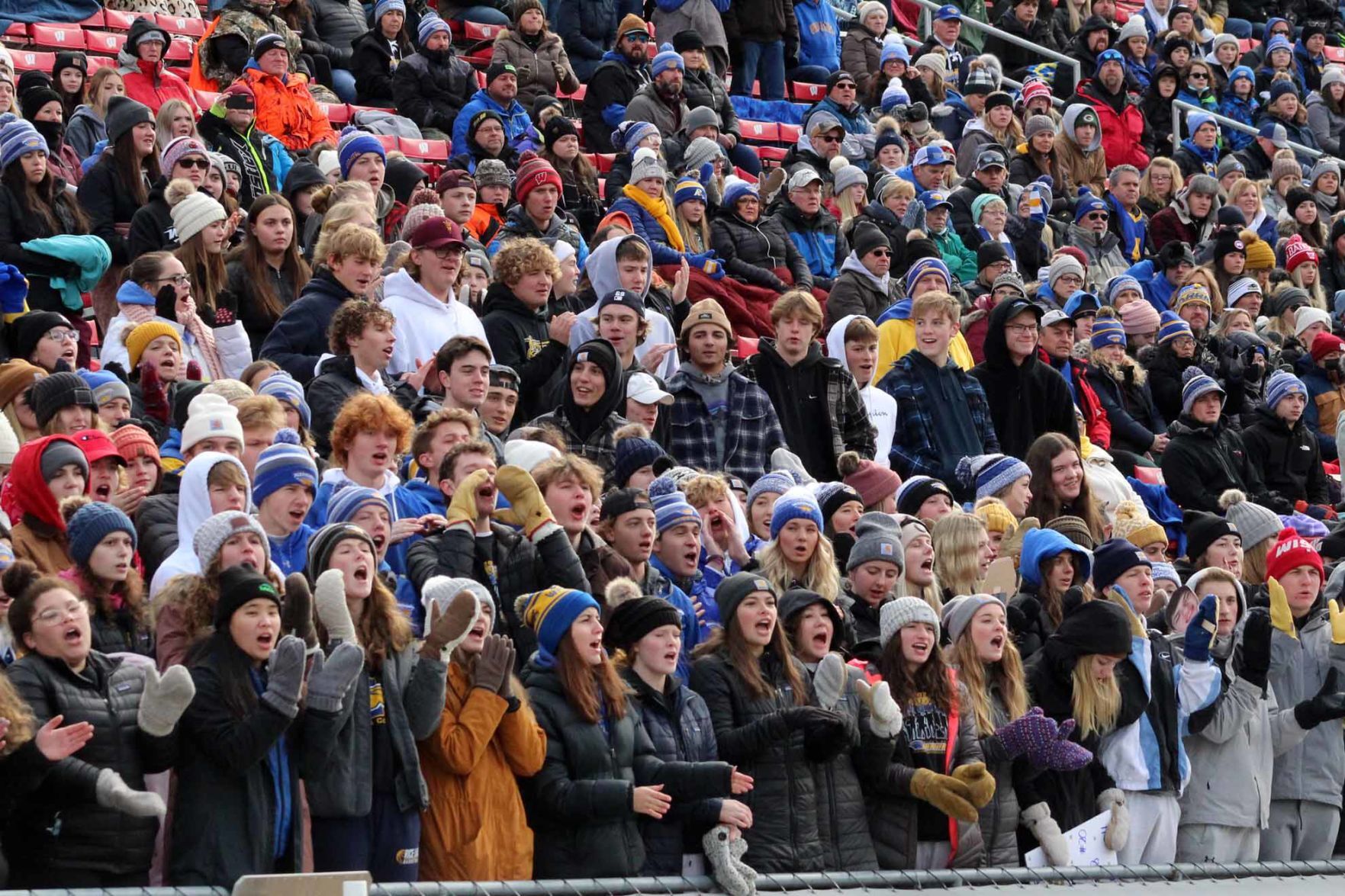 Rice Lake football vs. Pewaukee Division 3 state 11-19-21